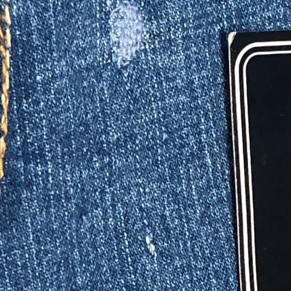 Zara Denim Shorts size 28 NWT 8.5” Rise - Flawed - Picture 6 of 8